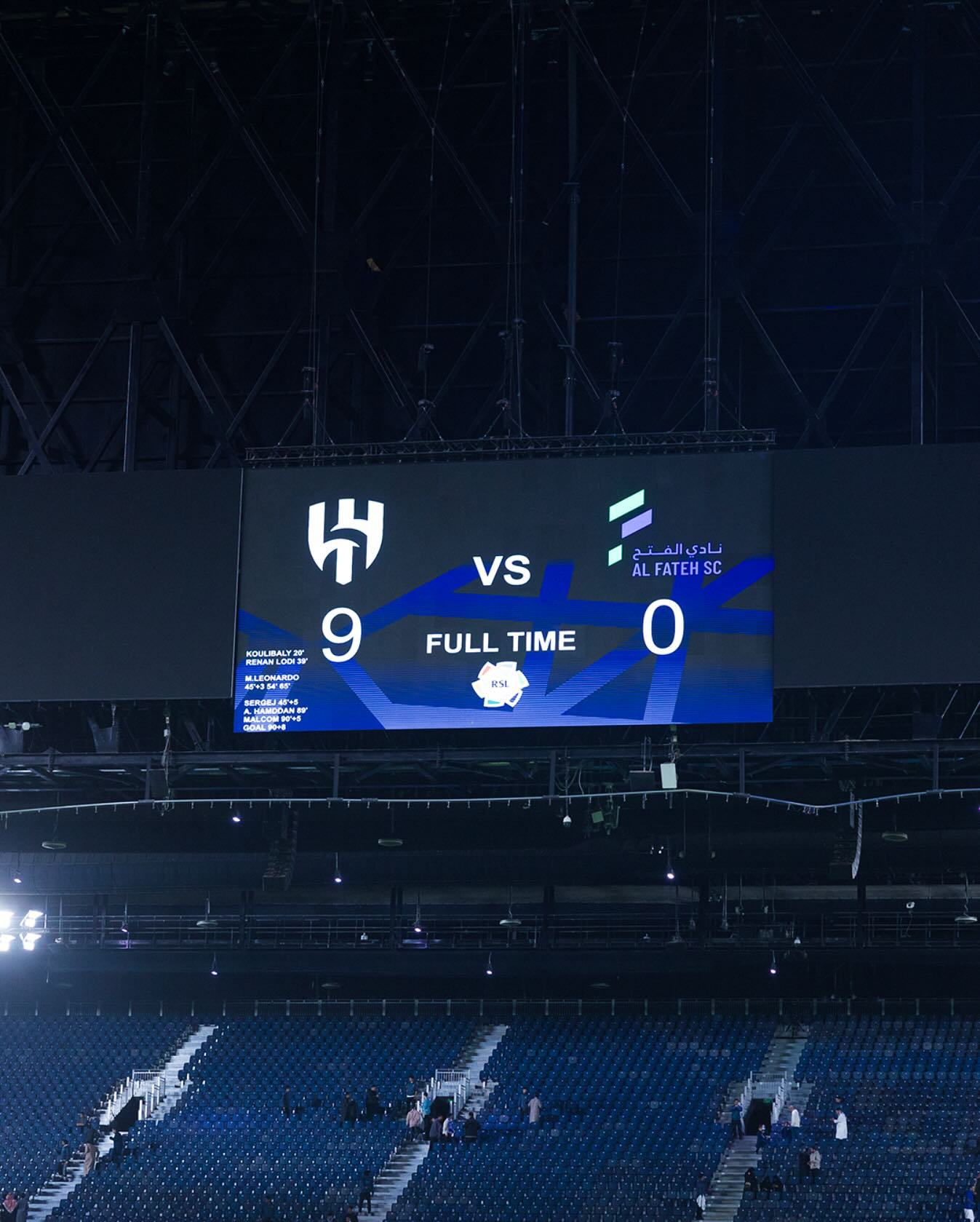 关于欧联倒计时，葡萄牙体育清晨远射贴柱，细节引发关注，质疑声仍在，医务组通报恢复的信息-米兰网页版